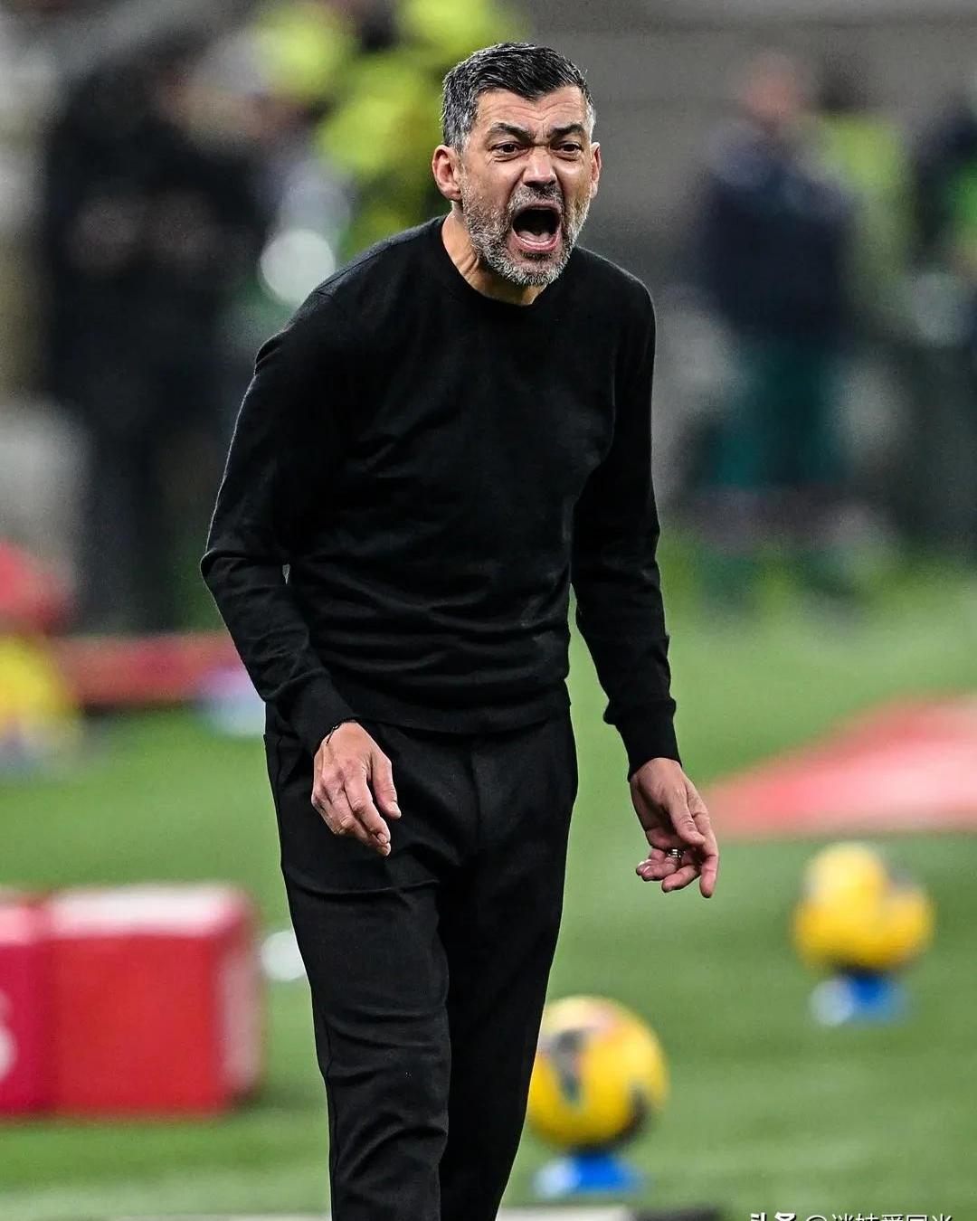 法国逆转AC米兰，费兰·托雷斯统治全场的简单介绍