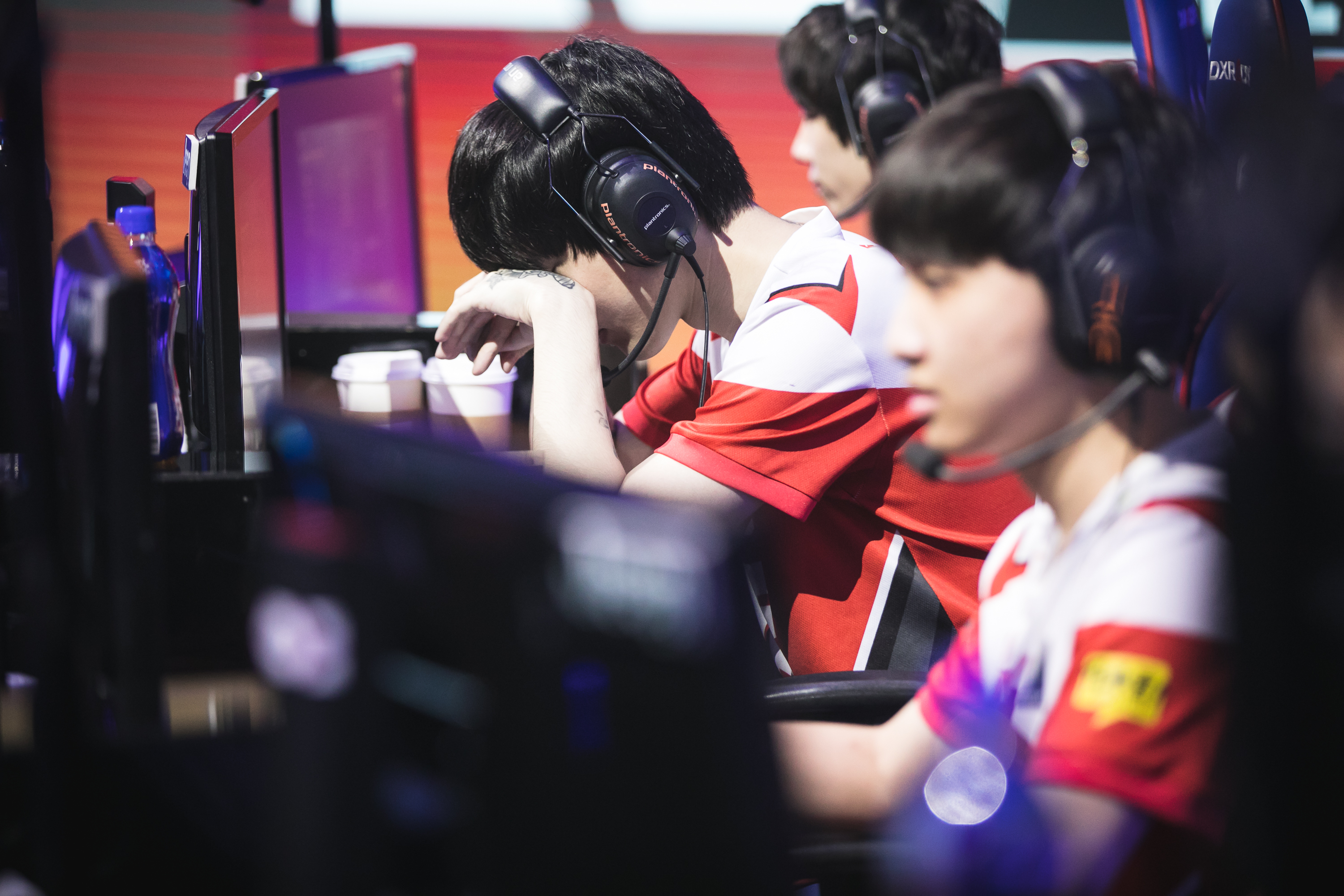 SHR力克TeamWE,Oner关键制胜 SHR力克TeamWE,Oner关键制胜