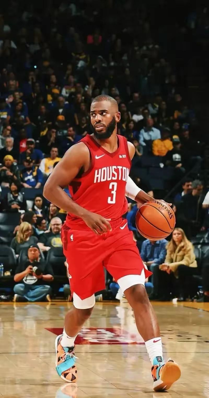 关于法国男篮力克雄鹿B队，保罗爆发神勇的信息