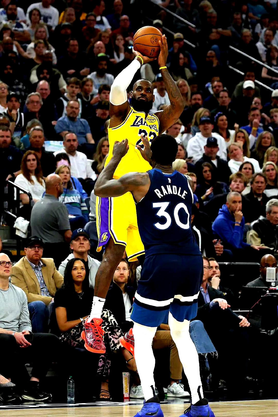 关于湖人队全主力伤愈回归备战,詹姆斯威少助力活跃的信息 关于湖人队全主力伤愈回归备战,詹姆斯威少助力活跃的信息