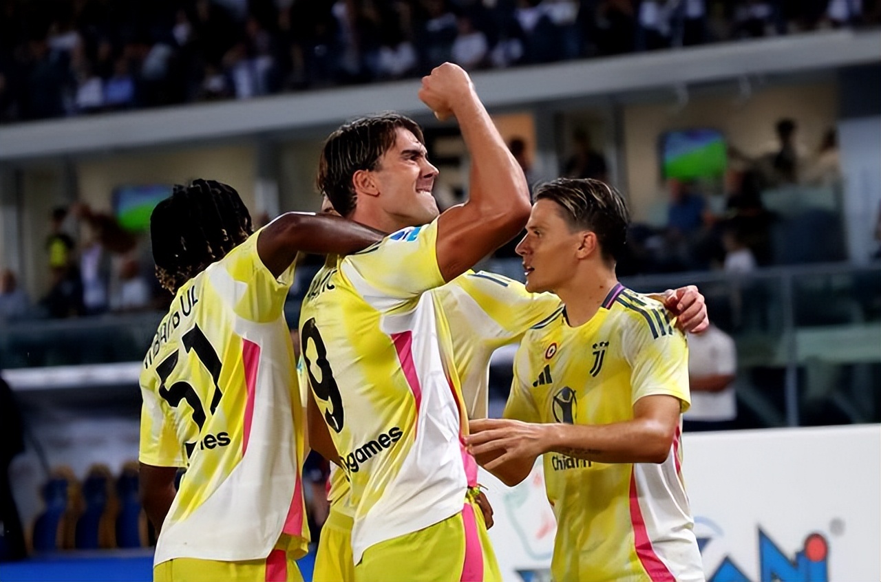 关于尤文图斯大胜阿贾克斯,挺进洲际杯半决赛的信息 关于尤文图斯大胜阿贾克斯,挺进洲际杯半决赛的信息