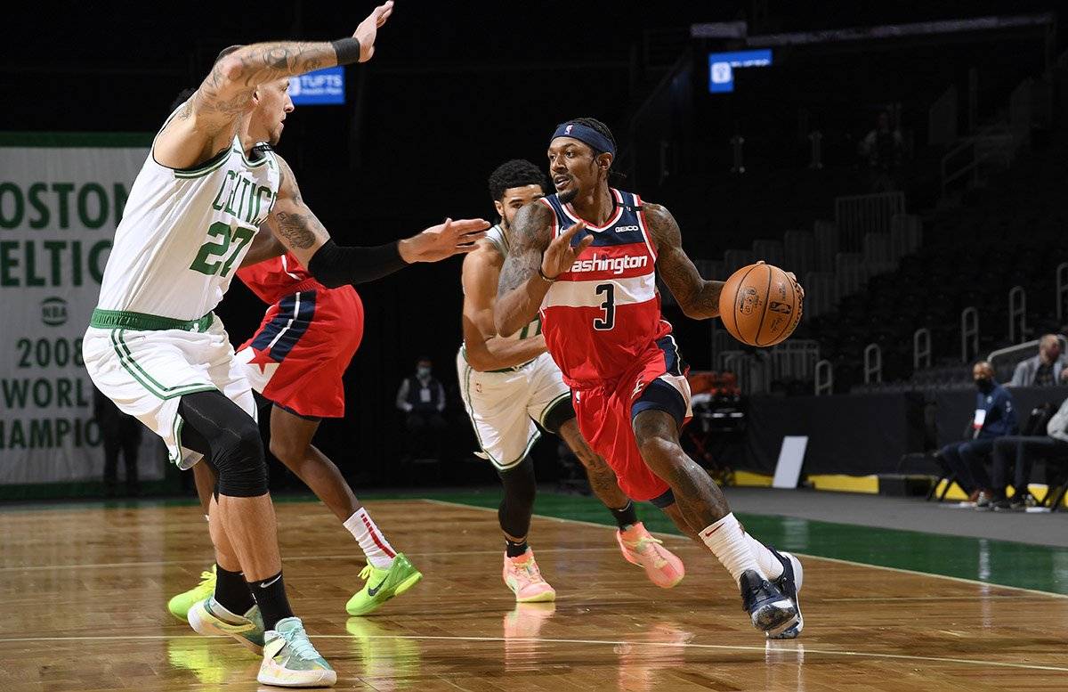 关于雄鹿B队碾压魔术，布拉德利一己之力扛起全队的信息