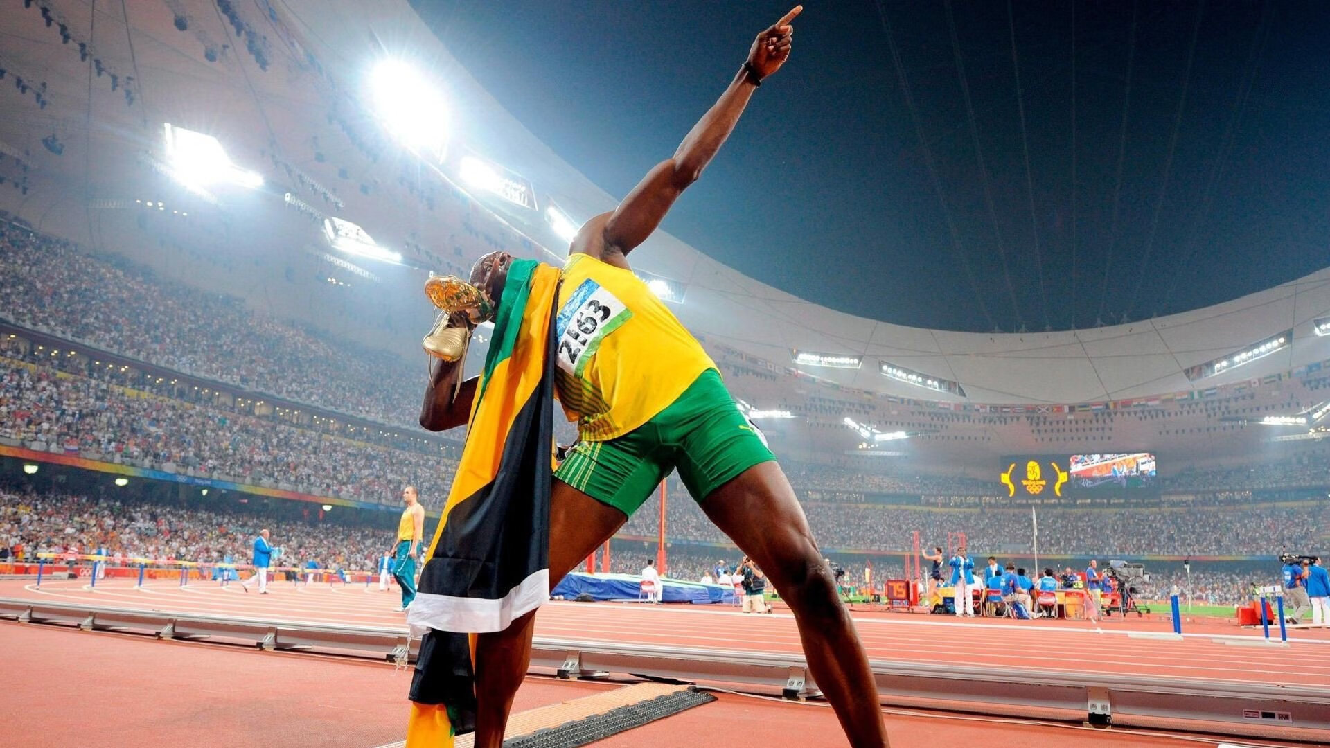 英超争冠之夜，浓眉攻防两端统治，一场跨越时空的体育统治力对话