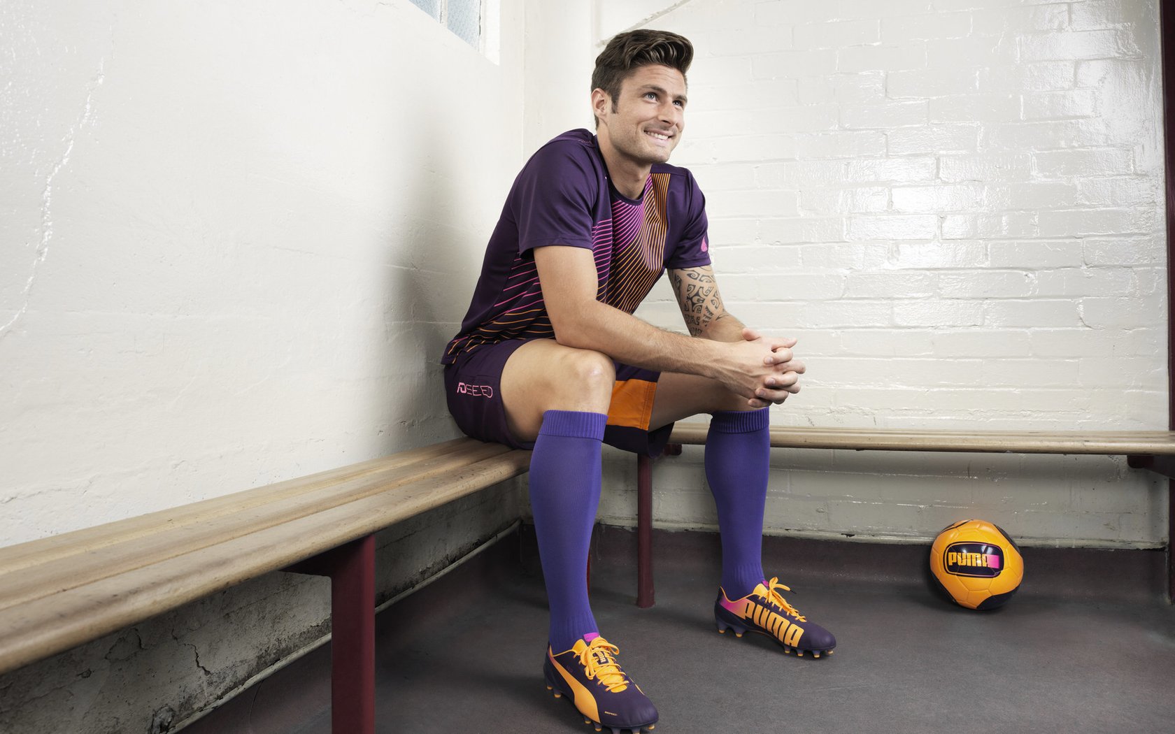 阿克一锤定音，里昂力克阿森纳的战术密码